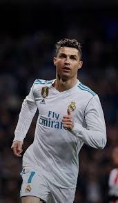 湖人112-124国王遭遇三连败！东契奇空砍42+7+8，詹姆斯提前认输