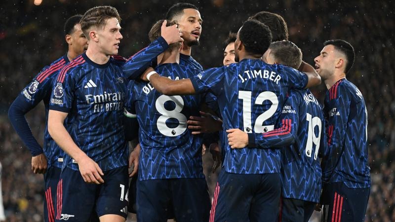 深度解析：新加坡“双赌场模型”如何平衡经济收益与社会成瘾控制？（新加坡“双赌场模式”如何在经济增长与赌博成瘾防控之间寻求平衡）